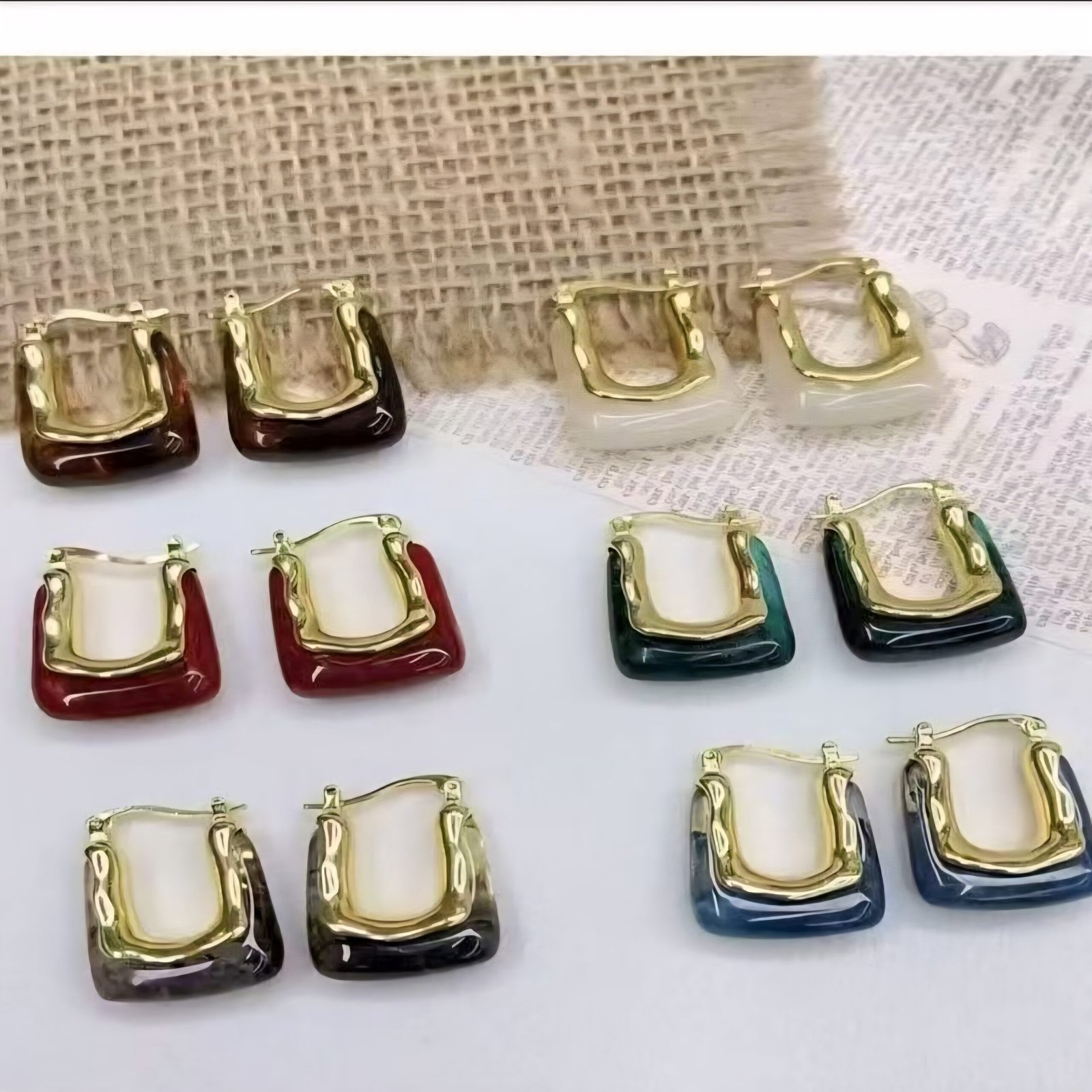 Pendientes de moda chapados en oro de 14k